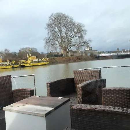 Haus Boot *