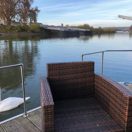 Haus Boot Båthotell